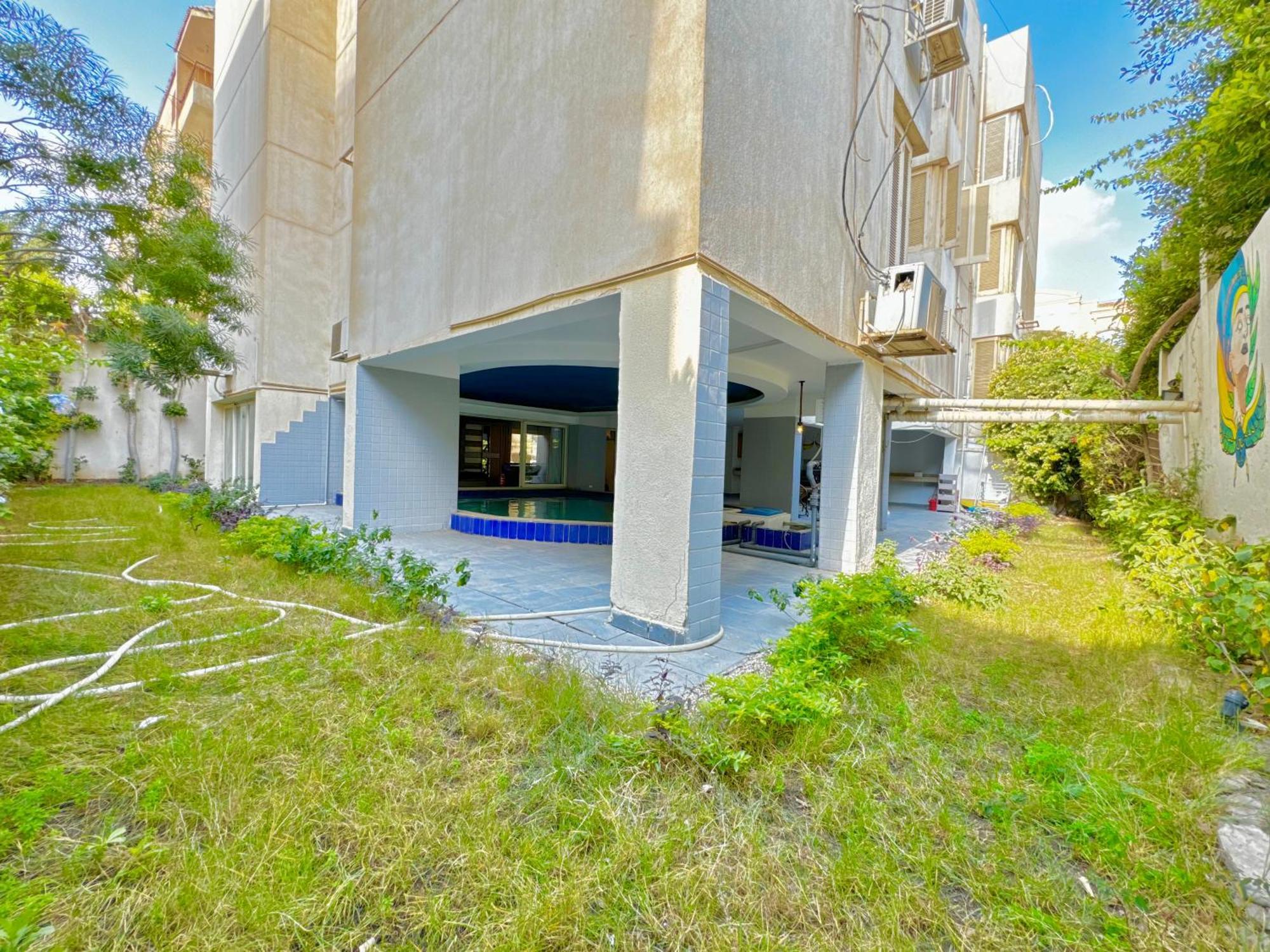 Charming With Private Pool In New