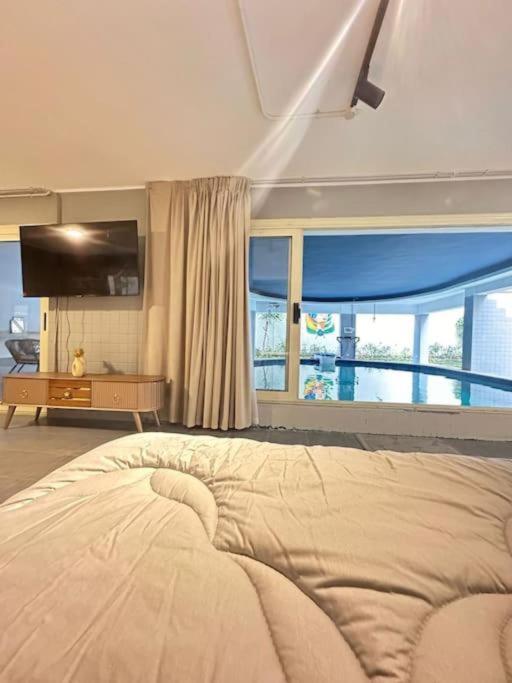 Apartment Charming With Private Pool In New *